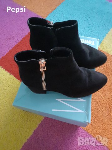 Дамски боти, снимка 2 - Дамски боти - 33922119