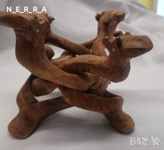 Композиция, дървена поставка