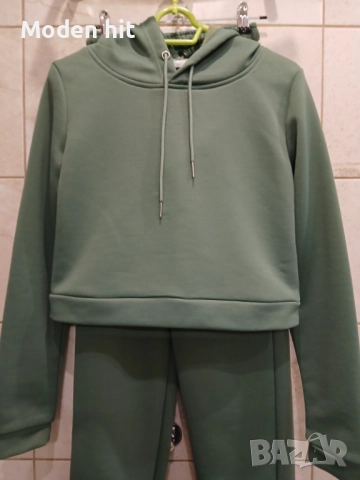 Дамски екип - късо худи и долнище, снимка 3 - Спортни екипи - 51677531