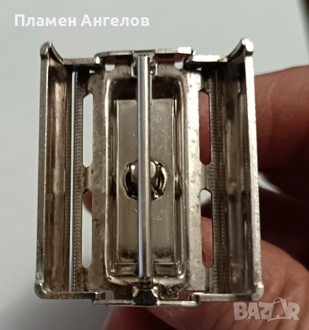 Стара самобръсначка Gillette Slim Twist , снимка 5 - Други ценни предмети - 52951903