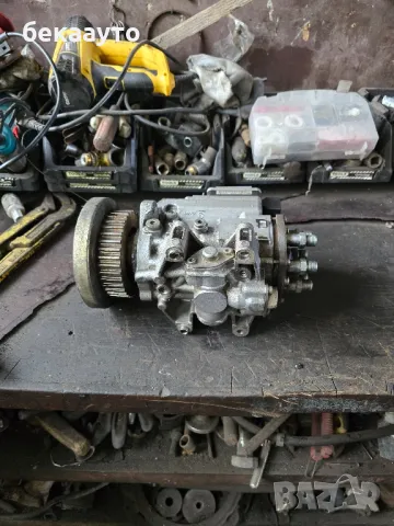 Audi горивна помпа, снимка 2 - Части - 48442013