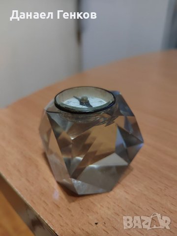  Настолен стъклен компас., снимка 4 - Антикварни и старинни предмети - 40510545