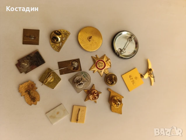 Значки, снимка 2 - Антикварни и старинни предмети - 50777212