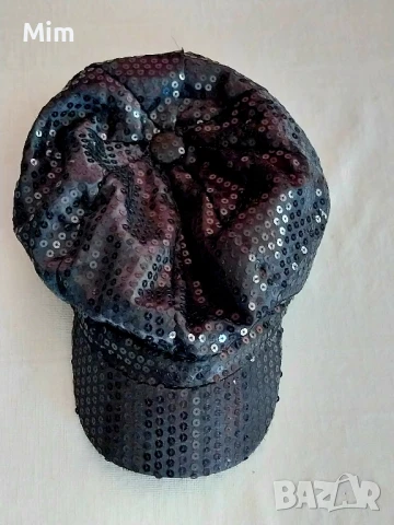 BAD GIRL Розова и черна шапка от лак /винил/, снимка 12 - Шапки - 41085491