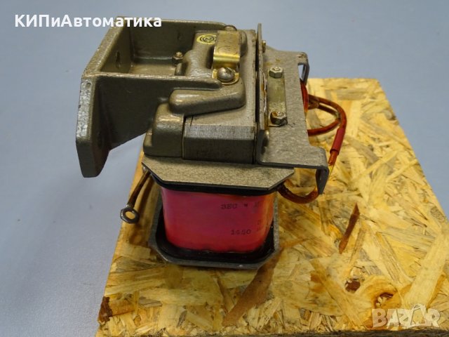 Ел. магнит Искра CE-1 380/220V, 50Hz, снимка 4 - Резервни части за машини - 37461218