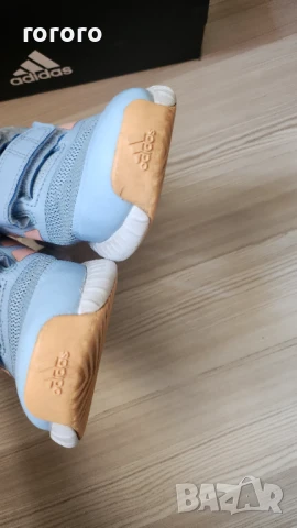 Маратонки Адидас, снимка 3 - Детски маратонки - 50664856