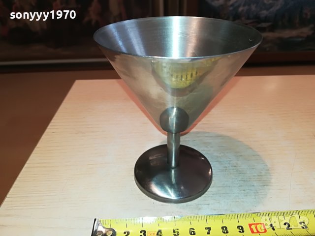 HONG KONG-МЕТАЛНА ЧАША ЗА МАРТИНИ 2903231900