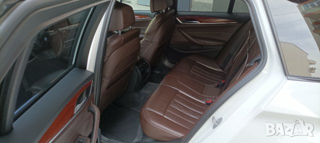 BMW 520d xDrive Комби, М пакет, подарък - джанти 17'' със зимни гуми, снимка 8 - Автомобили и джипове - 36623469