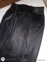 Елегантна черна пола от еко кожа GUESS с висока талия и цепка , снимка 10