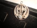 СРЕБЪРЕН ФИЛИГРАНЕН СТАРИНЕН МЕДАЛЬОН с ФАСЕТИРАН КРИСТАЛ РЪЧНА ИЗРАБОТКА 19532, снимка 3