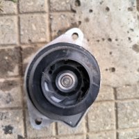 Водна помпа за Голф 4 Ауди А3 Сеат Шкода 1.4 1.6 VW Golf 4 Audi A3 Seat Skoda Bora , снимка 2 - Части - 42748304