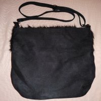 Дамска чанта за всеки ден от плат и еко кожа с дълъг косъм, снимка 2 - Чанти - 30248764