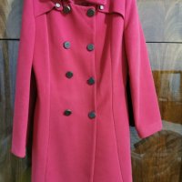 Малиново палто М размер, снимка 1 - Палта, манта - 35388550