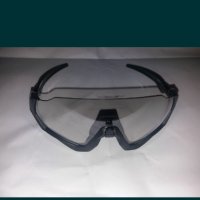 Нови фотохромни очила Oakley , снимка 1 - Слънчеви и диоптрични очила - 31512810