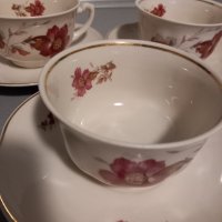 Красиви чаши за кафе/чай с подложни чинийки , снимка 2 - Чаши - 40762895
