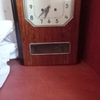 Стенен часовник, снимка 1 - Антикварни и старинни предмети - 42334812