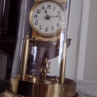 Настолен годишен механичен часовник,, Urania ", снимка 6 - Антикварни и старинни предмети - 37672928