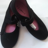 Обувки NEXT, снимка 1 - Детски обувки - 31956565