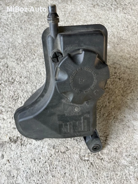 Казанче антифриз БМВ Е90 91 92 BMW, снимка 1