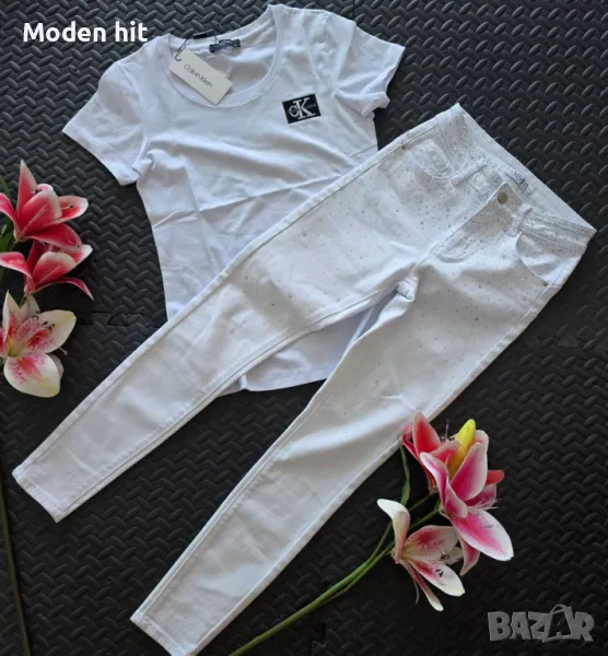 Последни бройки! Calvin Klein тениска в комплект с дънки с камъни , снимка 1