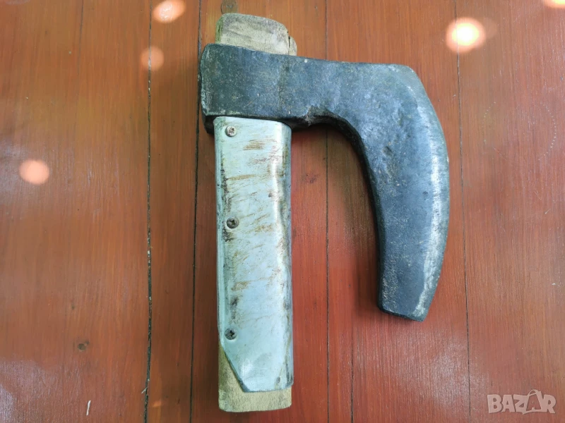 ГОЛЯМА СТАРА БРАДВА , снимка 1