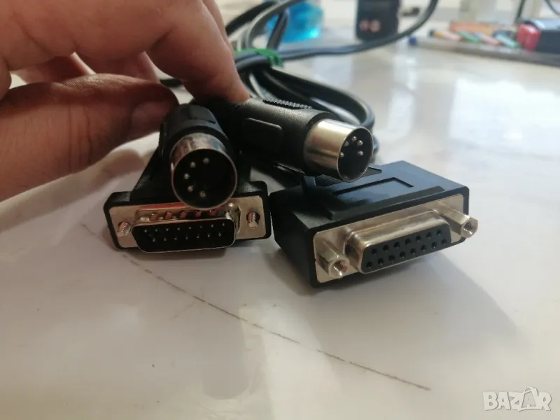 Кабел MOLEX 5 Pin DIN to DB15 MIDI, снимка 1