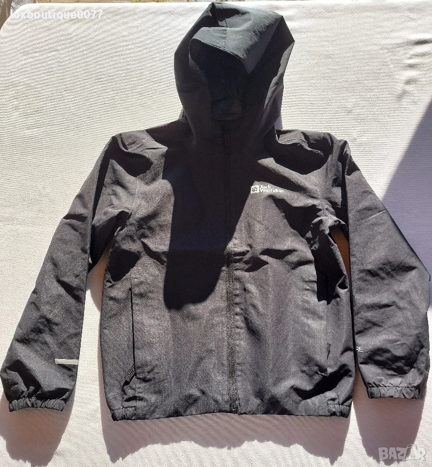 Чисто ново без етикет зимно детско преходно яке Jack Wolfskin 9/10 години, снимка 1