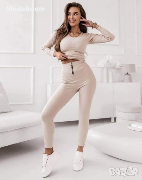 Дамски екип , снимка 1