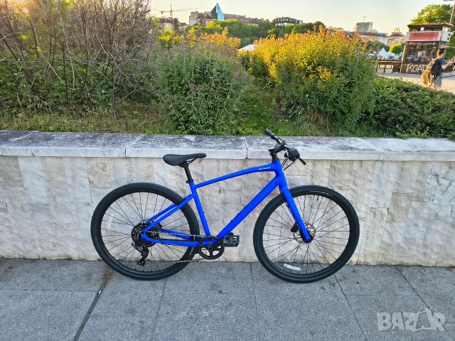 Хибриден велосипед - Specialized Sirrus X 3.0, снимка 7 - Велосипеди - 55780166