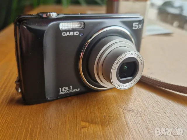 CASIO QV R-300, без забележка, работи перфектно. Батерията е в отлично състояние., снимка 4 - Фотоапарати - 49939007