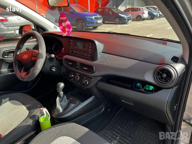 Продавам Хюндай i10, снимка 17 - Автомобили и джипове - 54076729