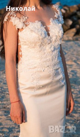 УНИКАЛНА Булчинска Рокля с 3D цветя и перли, снимка 8 - Рокли - 29393613