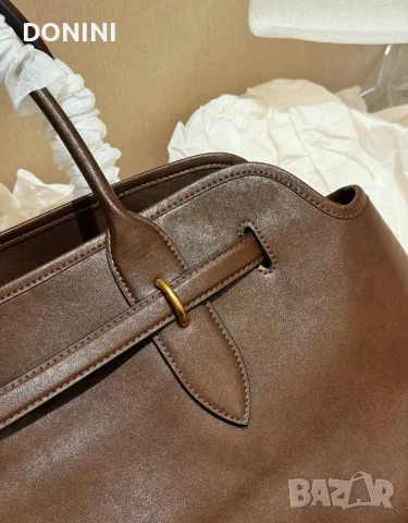 Miu Miu Belair Дамска чанта, кожа, снимка 2 - Чанти - 55930754