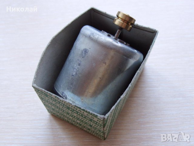 Продавам колекторен двигател PAPST, за грамофон, снимка 5 - Други - 33785519