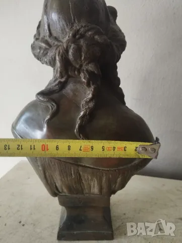 Стар бронзов бюст,авторски, снимка 6 - Други ценни предмети - 47588055