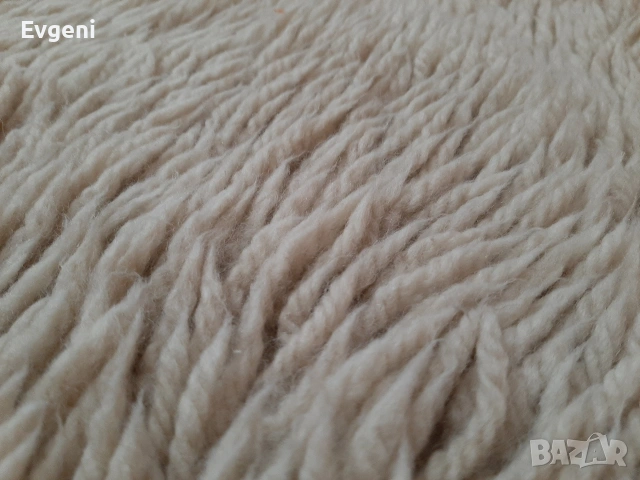 Китеници от чиста вълна – за единично легло или диван (220 х 110 см), снимка 4 - Покривки за легло - 54098109