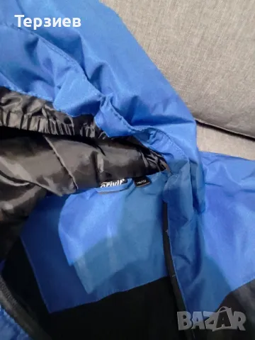 Продавам детско ски яке