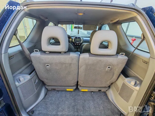 Toyota RAV 4 2.0, снимка 9 - Автомобили и джипове - 55731854