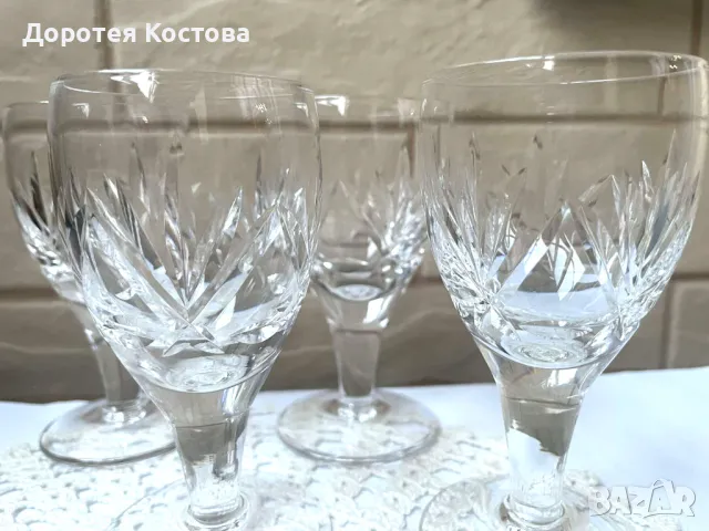 Красиви кристални чаши от Англия , снимка 3 - Антикварни и старинни предмети - 49548085