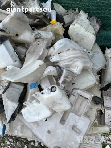 Казанчета течност чистачки за Мерцедес БМВ АУДИ Mercedes BMW AUDI, снимка 4 - Части - 48709815