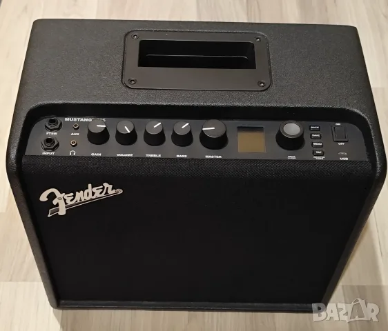 Моделиращ комбо усилвател Fender Mustang LT25