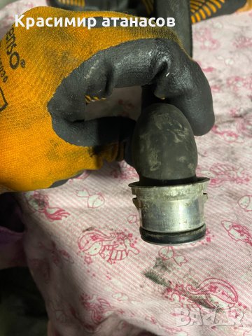 Маркуч на радиатора от дясно за Мерцедес ц-класа w204.A2045010982, снимка 4 - Части - 34530605