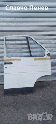 Рертро врата предна дясна Рено Трафик /Renault Trafic