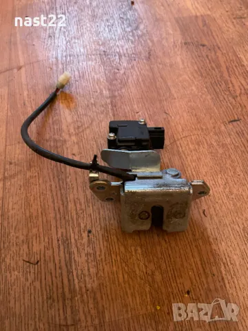 Задна брава за капак за Great Wall Hover H5 2.4 4WD, 136 к.с., снимка 3 - Части - 48918985