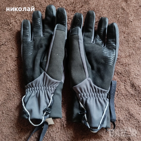Продавам 4 чифта ски ръкавици , снимка 2 - Спортна екипировка - 49383928