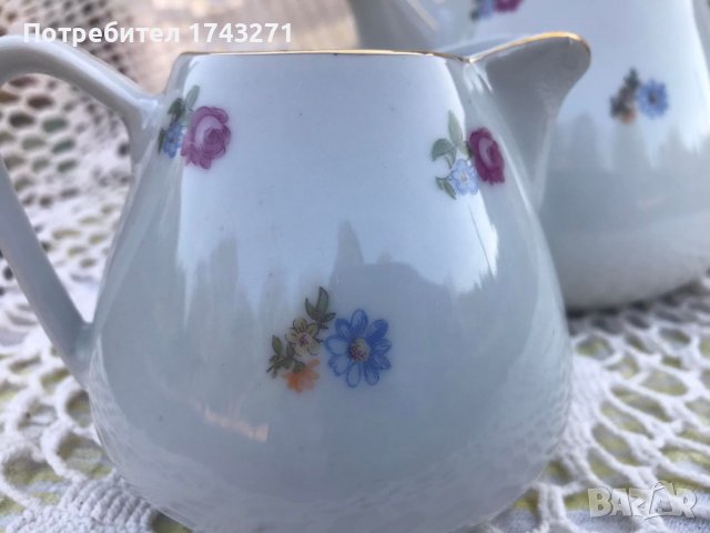 Порцеланов чайник и латиера, снимка 2 - Сервизи - 37008452