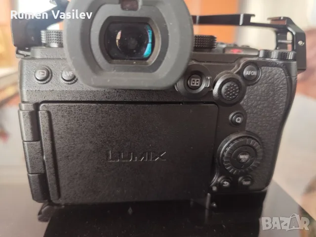 Lumix S5IIX тяло, снимка 4 - Фотоапарати - 55886218
