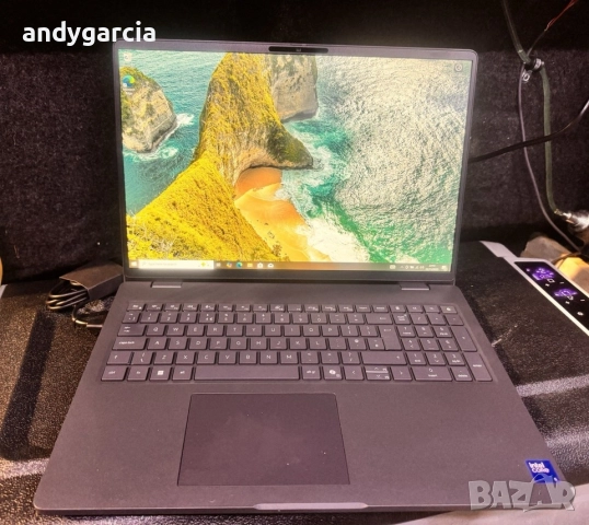 Dell Pro 16/Intel Core 5 120U/16GB RAM/512GB SSD/16' FHD+ IPS/Intel Graphics с гаранция 3 години, снимка 2 - Лаптопи за работа - 52774702