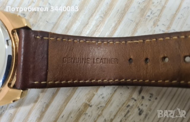 Продавам часовник Guess W0600G3 , снимка 8 - Мъжки - 37388934