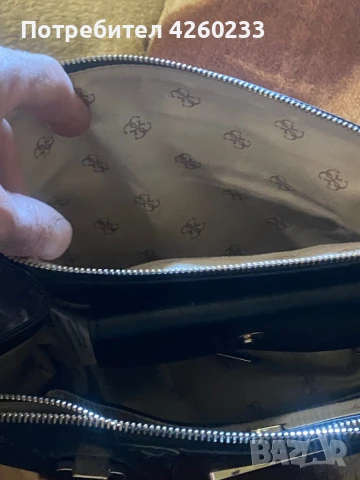 Чанта GUESS, снимка 6 - Чанти - 50993917